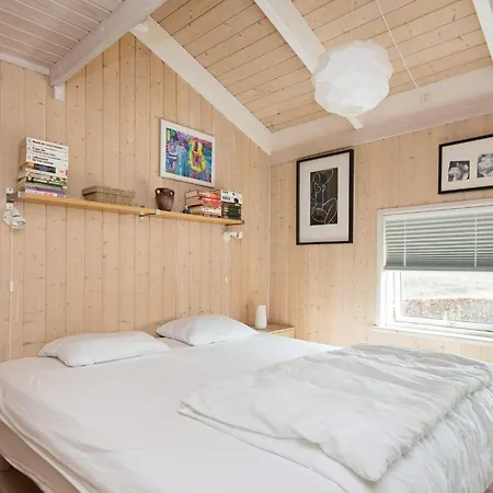 4 Star In Ebeltoft